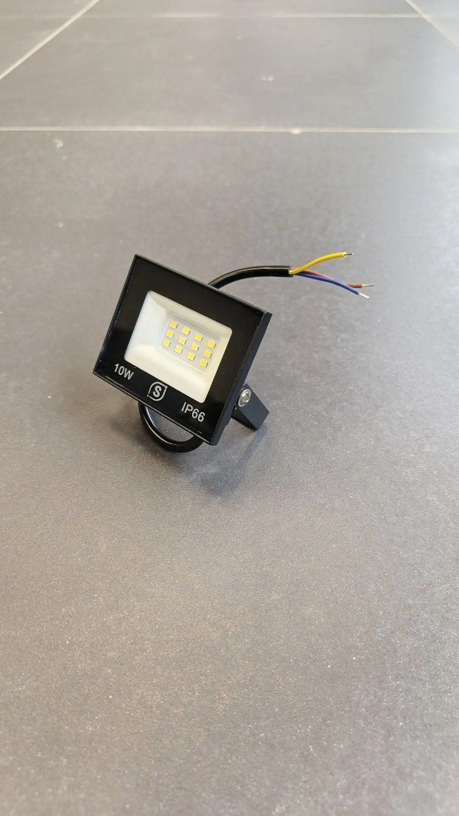 Прожектор светодиодный SVih PS-10-6 10Вт 6500К IP66