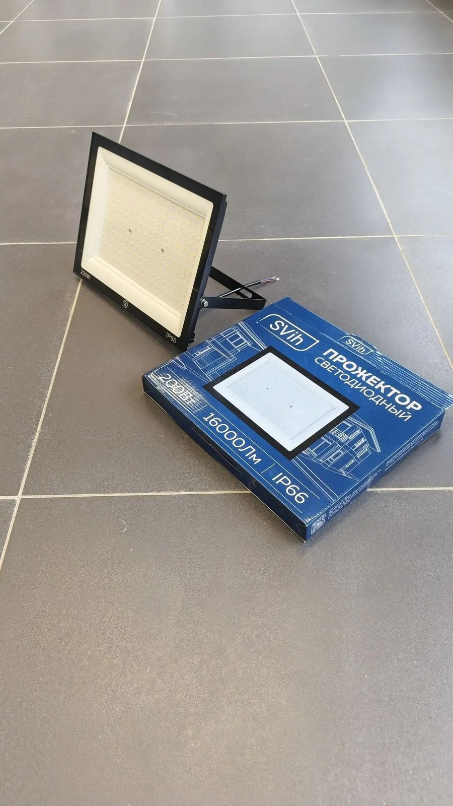 Прожектор светодиодный SVih PS-200-6 200Вт 6500К IP65