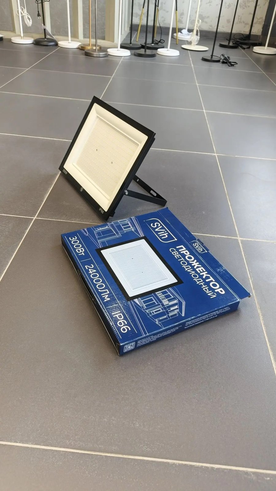 Прожектор светодиодный SVih PS-300-6 300Вт 6500К IP65